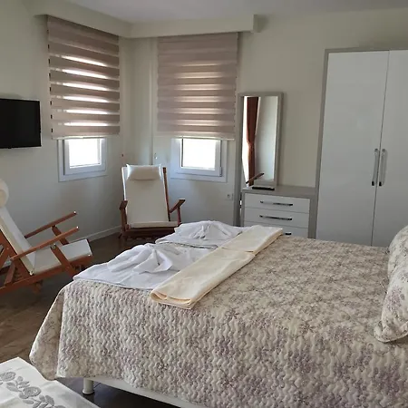 Crescent Twins -white 达利安