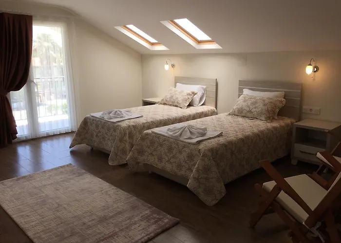 Crescent Twins -white *