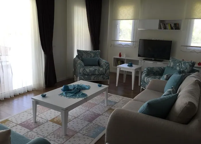 Crescent Twins -white Dalyan