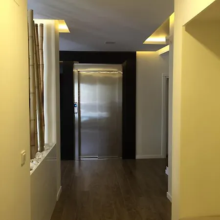 Crescent Twins -white *