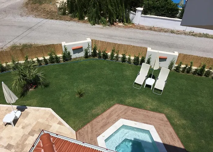 Crescent Twins -white * Dalyan